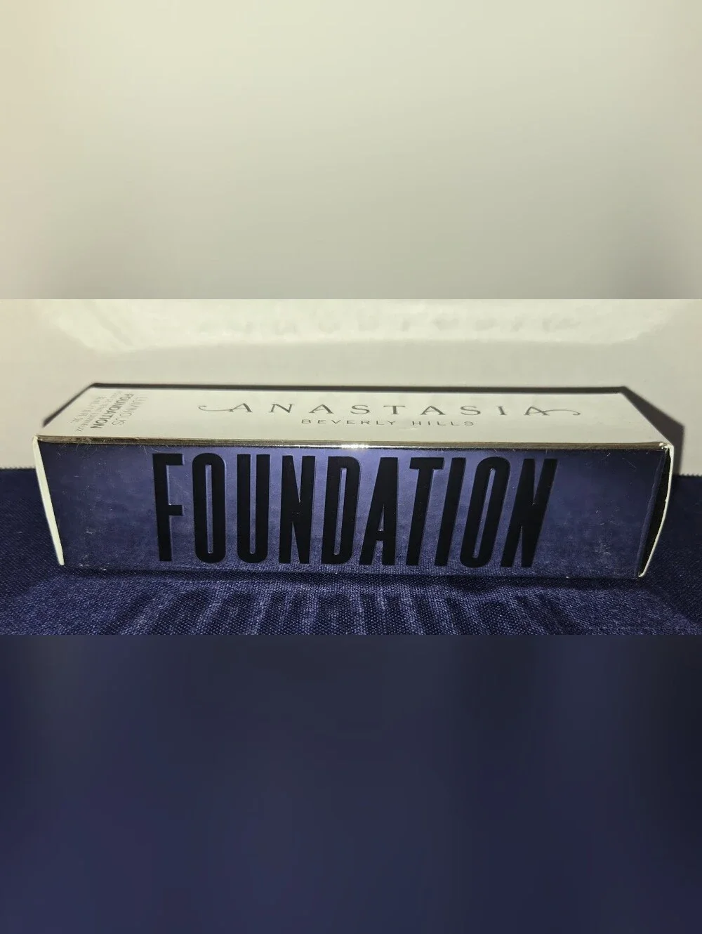 Anastasia Beverly Hills Luminous Foundation - 540W
